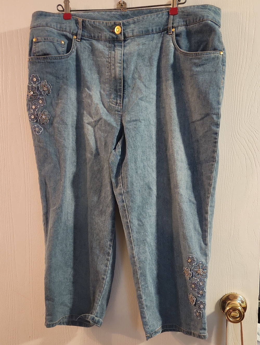 Women's Capris